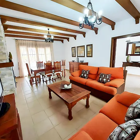 Holiday home Con Piscina Privada Colada Conil De La Frontera