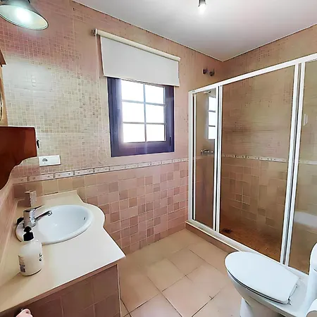 Con Piscina Privada Colada Holiday home *